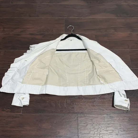 100% Linen Cabi Blazer, sz Small.
