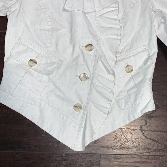 100% Linen Cabi Blazer, sz Small.