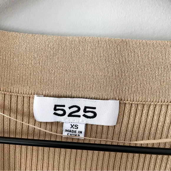 525 America Tan Camel Ribbed Cropped V Neck Cardigan Sweater XS