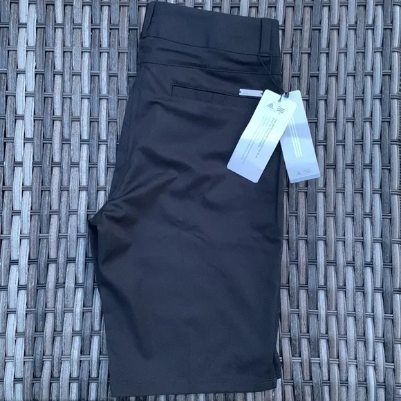 ADIDAS Lightweight Essential Bermuda Short - Black