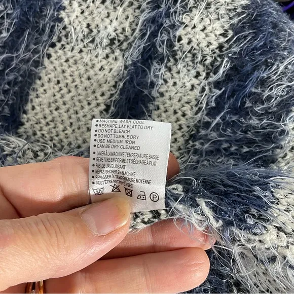 Anthropologie La Fee Verte Eyelash Blue White Windowpane Fuzzy Soft Cardigan Med