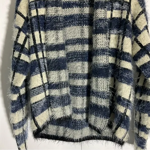 Anthropologie La Fee Verte Eyelash Blue White Windowpane Fuzzy Soft Cardigan Med
