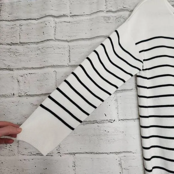 Cabi Knitted Button Up Striped Turnabout Cardigan Sweater White Size Medium 6164