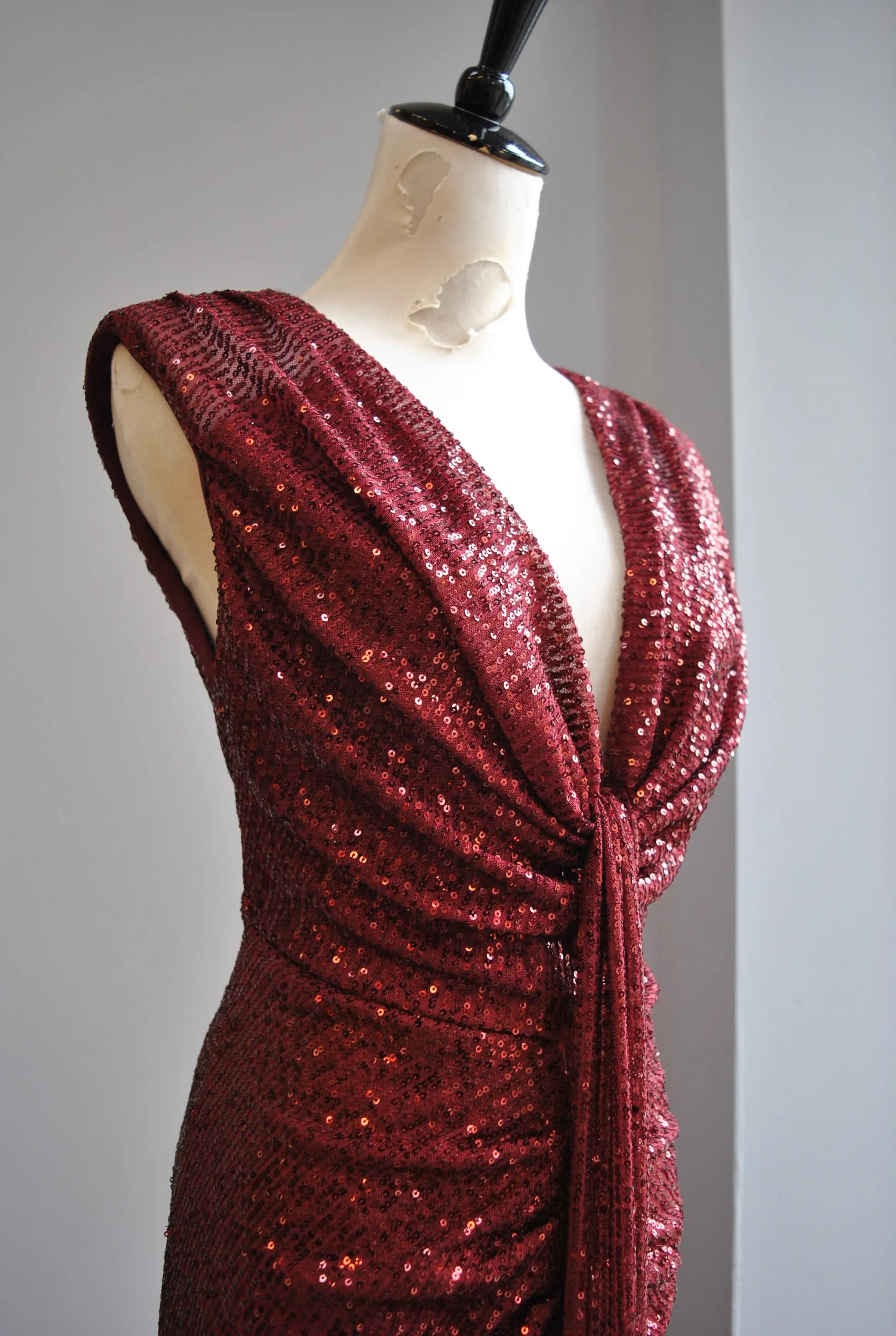 CLEARANCE - BURGUNDY SEQUIN MIDI PARTY DRESS