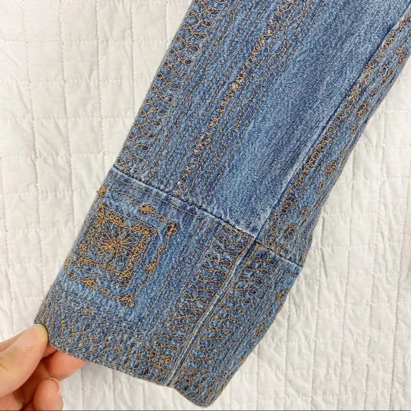 Coldwater Creek Chambray Embroidered Blazer Medium