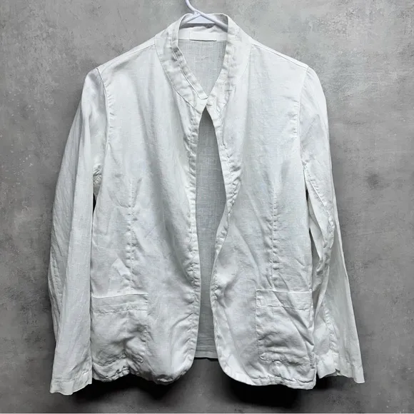 CP SHADES Blazer Women’s XS  White 100% Linen Long Sleeve Jacket Pockets Open