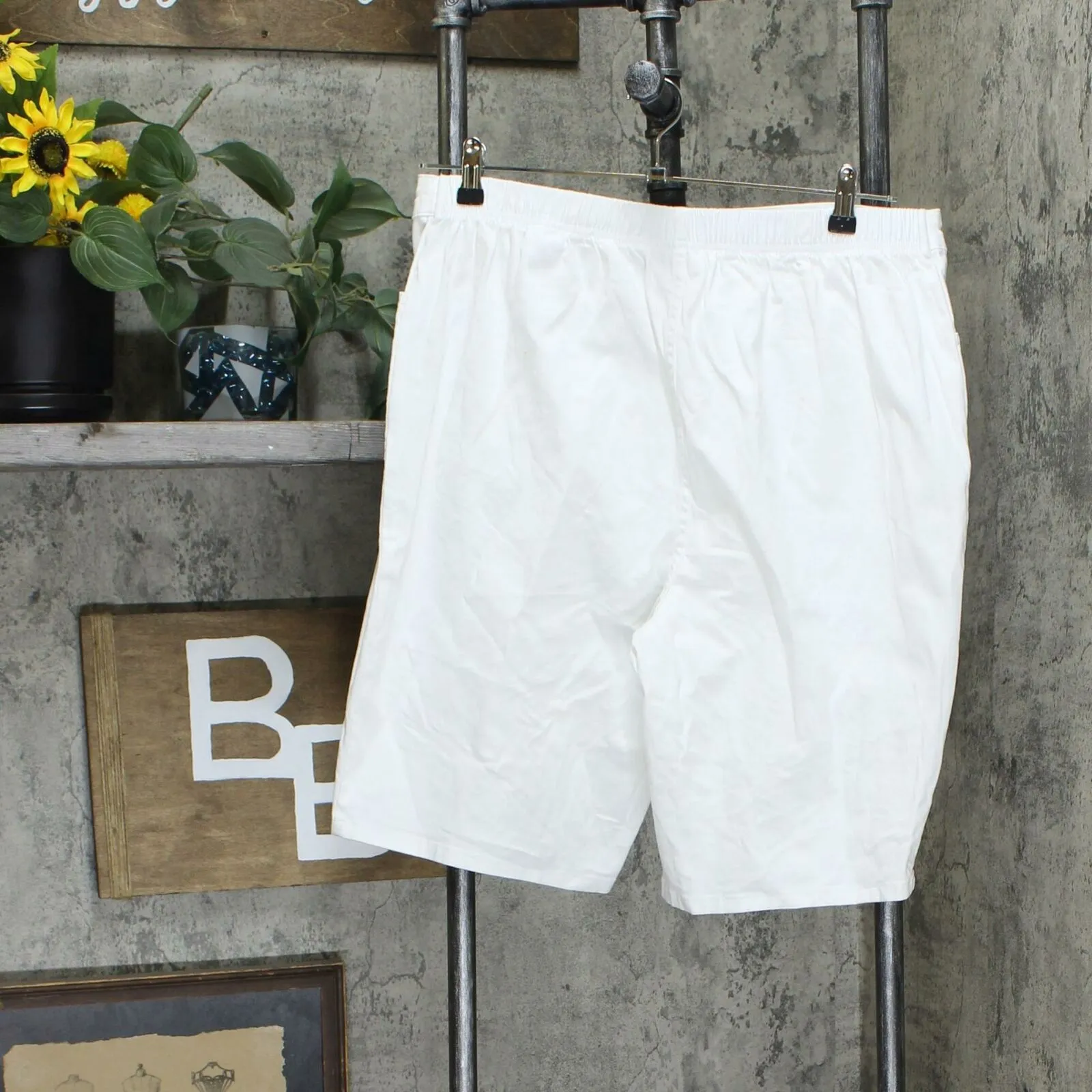 Denim & Co. Plus Size How Timeless Bermuda Shorts White 1X