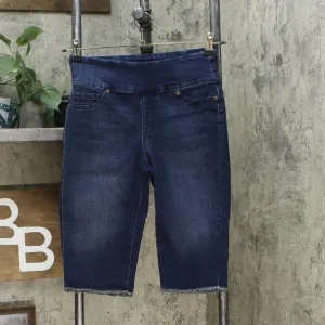 DG2 by Diane Gilman Women's Classic Stretch Pull On Bermuda Shorts Indigo Small