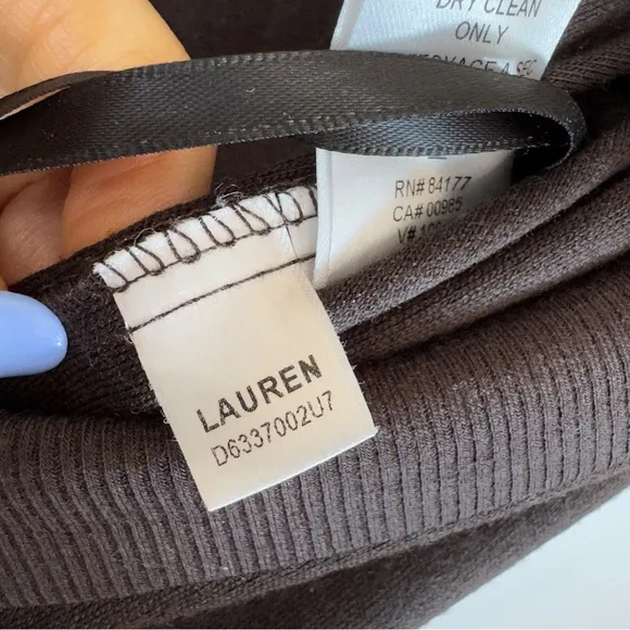 Diane Von Furstenberg Lauren 100% Wool Puff Short Sleeved Wrap Dress Sz 6