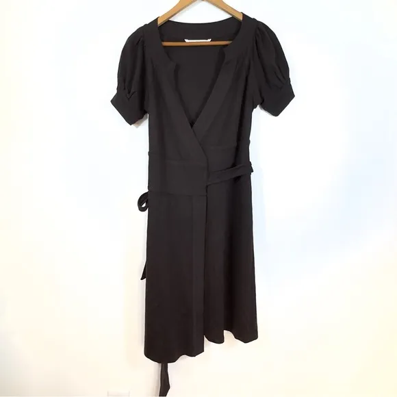 Diane Von Furstenberg Lauren 100% Wool Puff Short Sleeved Wrap Dress Sz 6