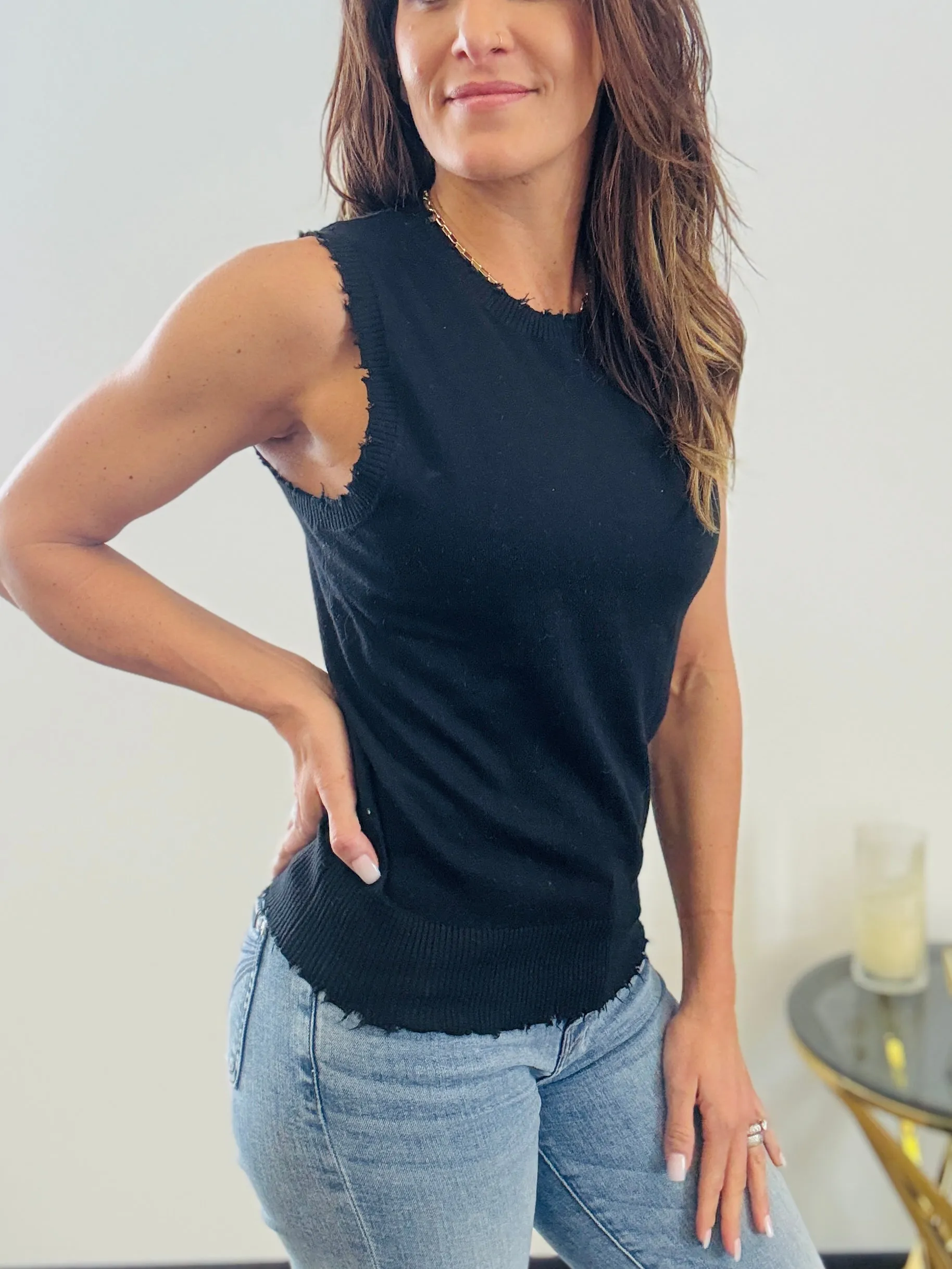 ELAN Eva Sleeveless Top