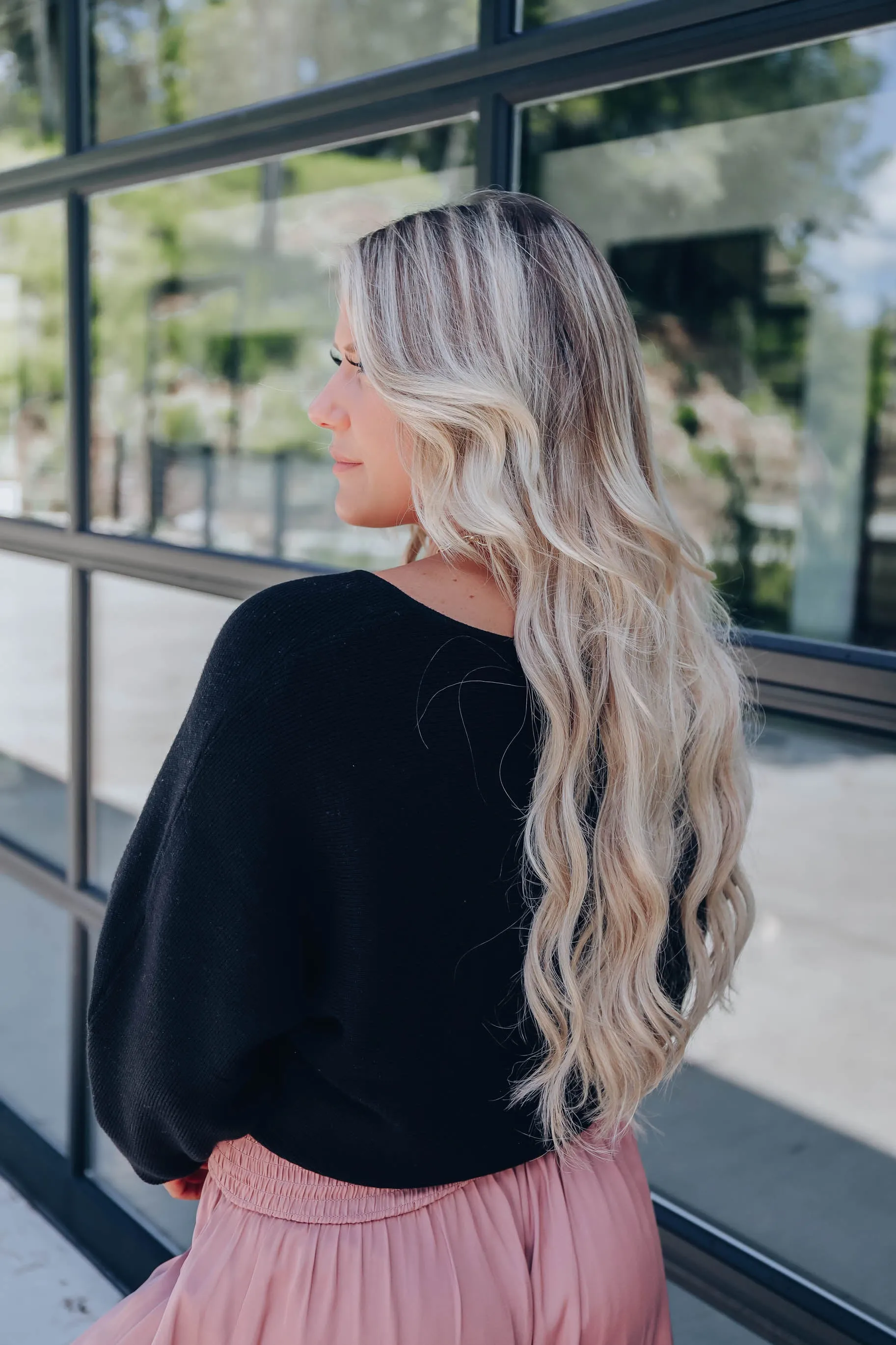 First Class V-Neck Sweater - Black