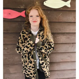 Fleece Leopard Shackets with Front Pockets.