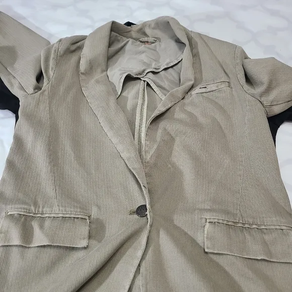 Free People Cotton Distressed‎ Blazer Size Med