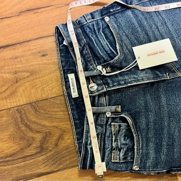 Good American Bermuda Denim Shorts Size 00 24 Inches E