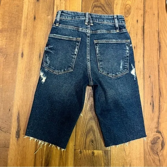 Good American Bermuda Denim Shorts Size 00 24 Inches E