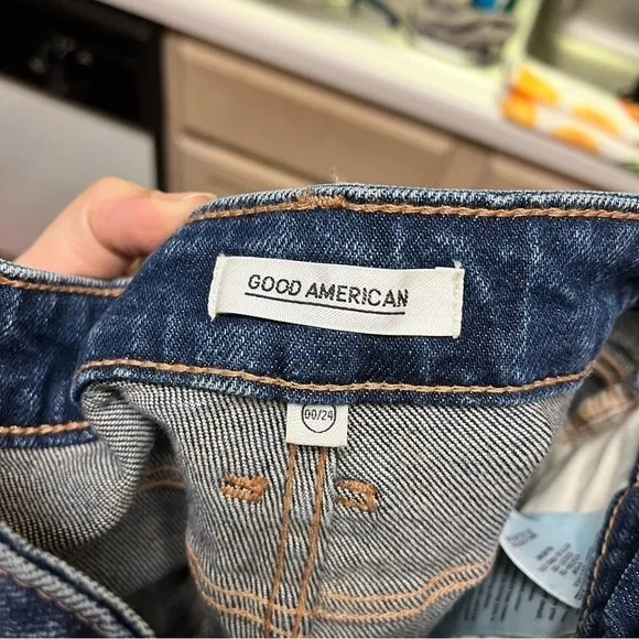 Good American Bermuda Denim Shorts Size 00 24 Inches E