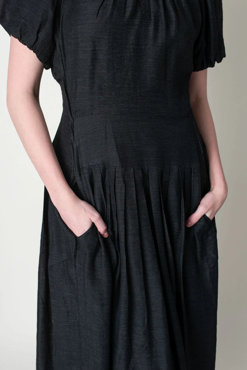 Her Muse Puff Sleeve Midi Dress