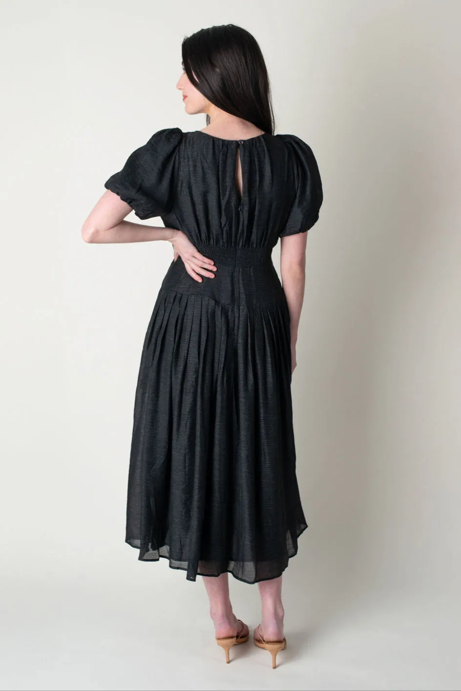 Her Muse Puff Sleeve Midi Dress