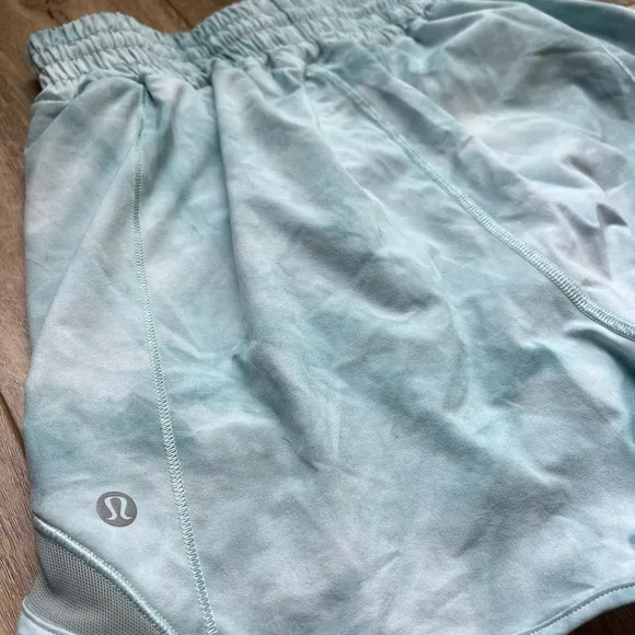 Hotty Hot High Rise Shorts Size 6