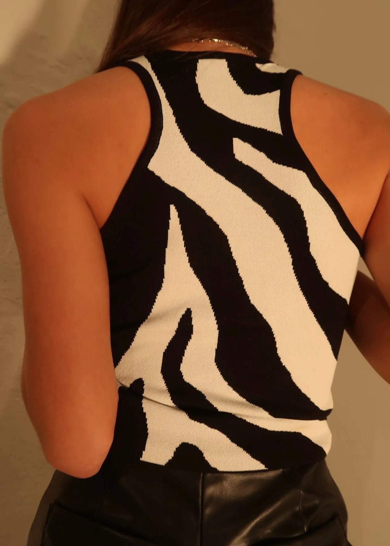 KNIT ZEBRA TANK TOP