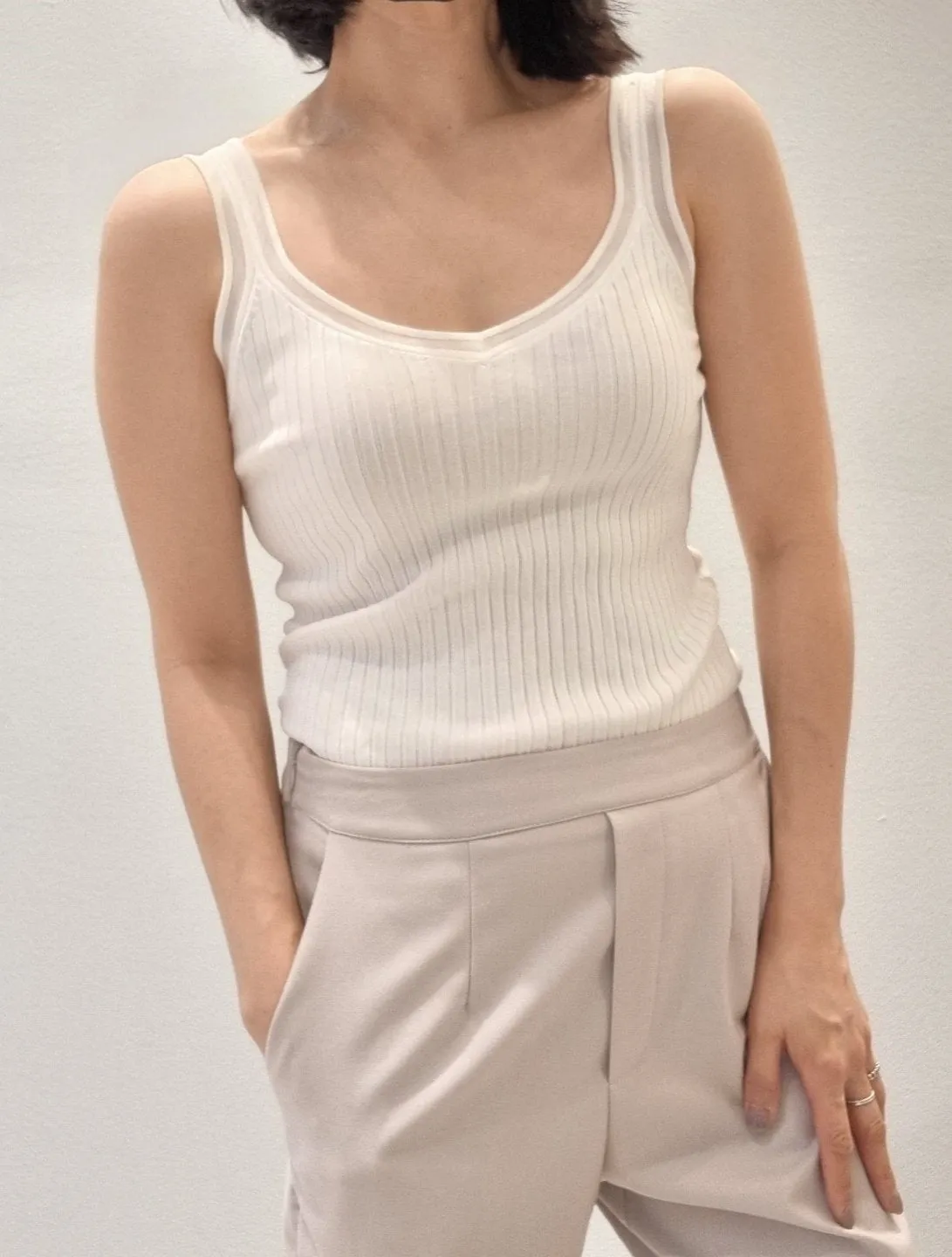 Knitted Sleeveless Top