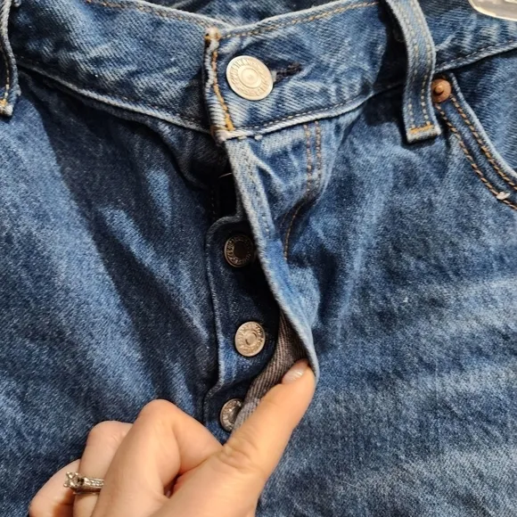 LEVI'S 501 High Rise Buttonfly Cutoff Jean Shorts