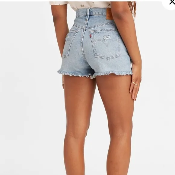 Levi’s 501 High Rise Shorts Fault Line size 25