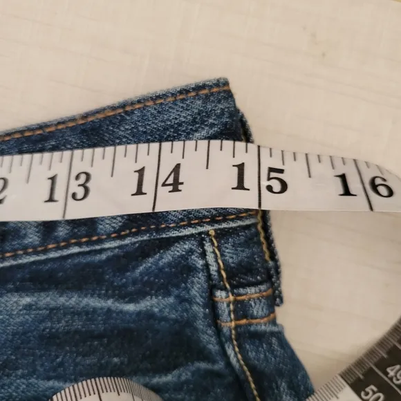 Levi's 501 High-Waist Jean Shorts Size 27