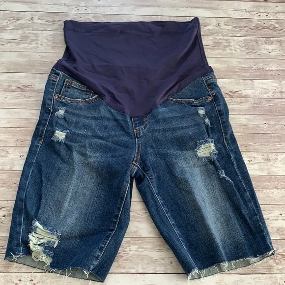LPinkBlush Blue Distressed Maternity Full Panel Bermuda Raw Hem Shorts