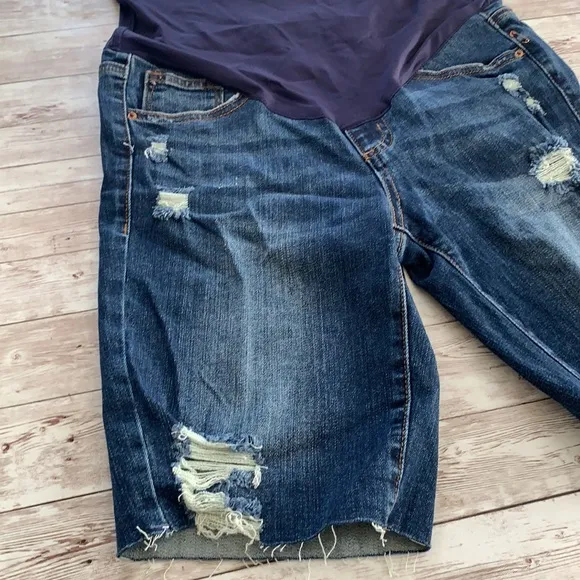 LPinkBlush Blue Distressed Maternity Full Panel Bermuda Raw Hem Shorts
