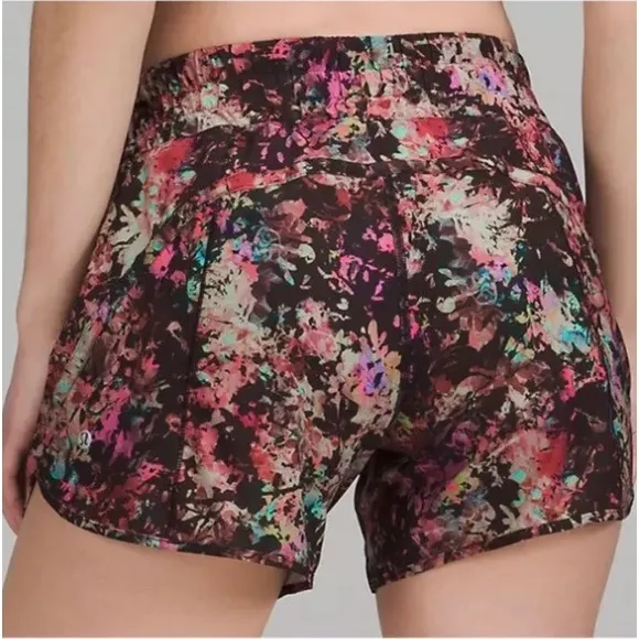 Lululemon Track That Mid-Rise Lined Short 5&quot; Stencil Blossom Multi Red 4 NEW