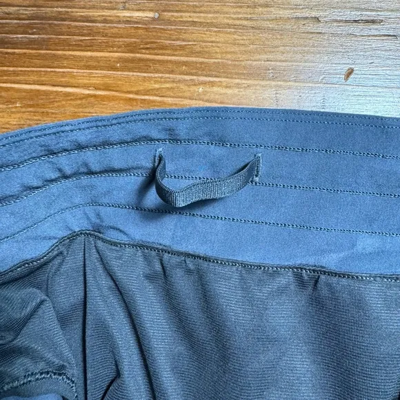 Lululemon Women’s Hotty Hot High-Rise Lined Short 4&quot; Diamond Dye Graphite Grey 6
