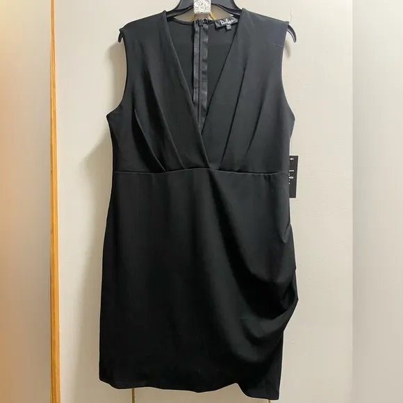 LULU’S sexy wrap dress low cut 1x plus size Cocktail Hour dress NWT