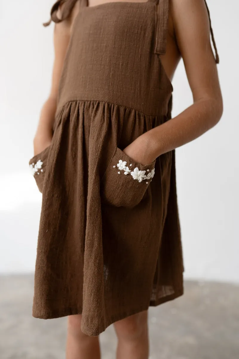 Luna Pinafore - Cocoa