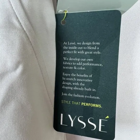 Lysse Women’s High Rise White Casual Shorts Size S