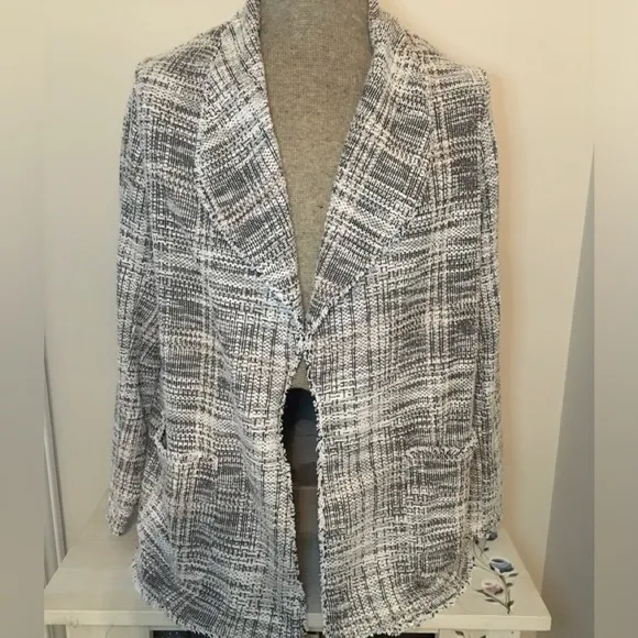 Max Studio Blazer/Cardigan 2X Black &amp; White NWT