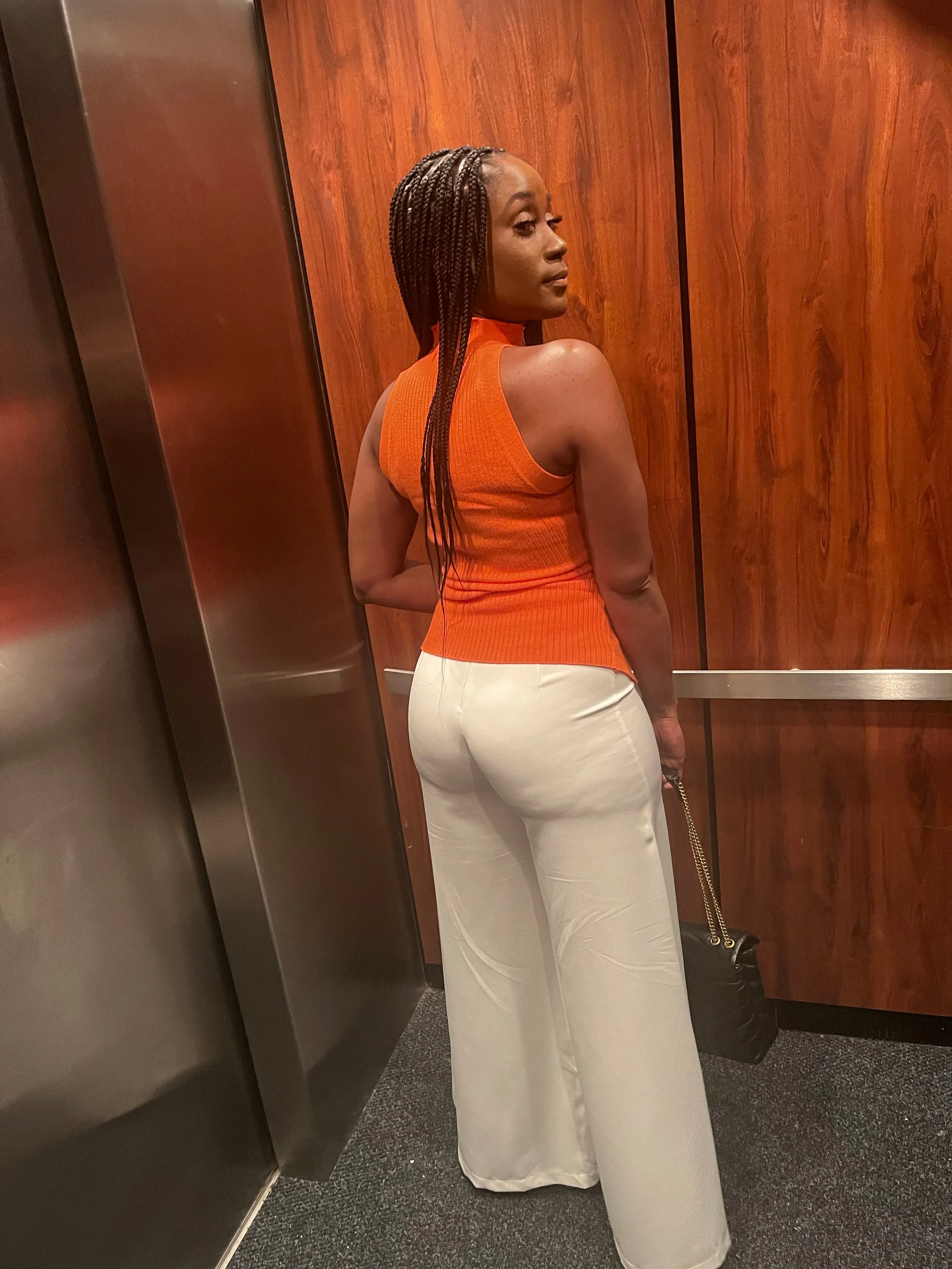 MEG CUTOUT SLEEVELESS TOP