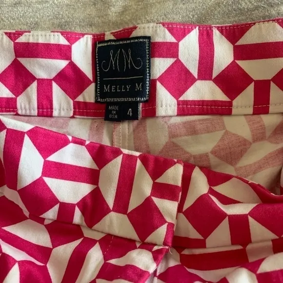 Melly M Bermuda Shorts Pink and White