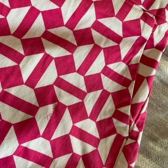 Melly M Bermuda Shorts Pink and White