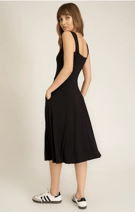 Monterey Sweetheart Dress by Project Social T | Black