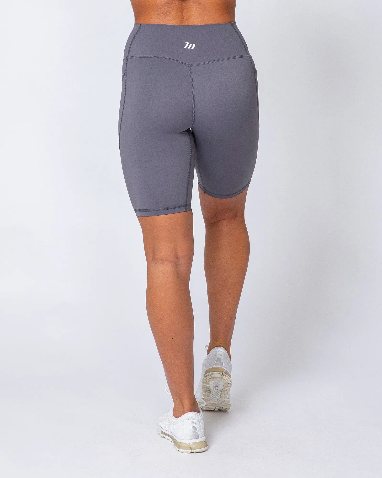Motion Pocket Referee Shorts - Sleet Grey