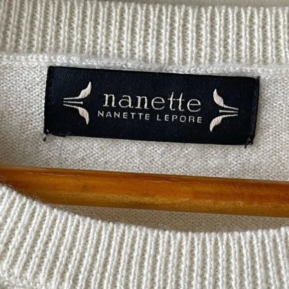 𝅺NANETTE Lepore 100% merino wool lightweight cream colour sweater XS