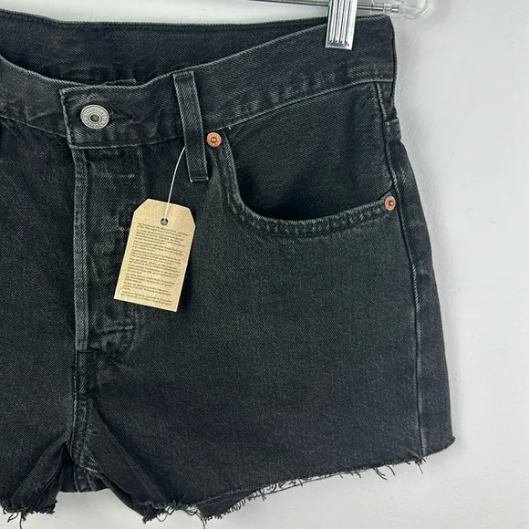 NEW Waterless Levi’s 501 Black Distressed Raw Hem High Waisted Size 29 Shorts