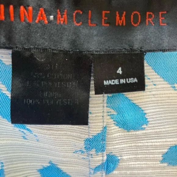 𝅺nina McLemore  open front blazer . SZ 4 as is .