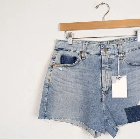 NWT AG Jeans High Rise Wedgie Contour 360° Denim Alexxis Short Size 28
