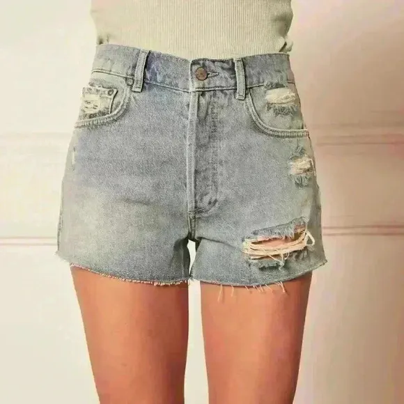 NWT Boyish &quot;The Cody&quot; High Rise Rigid Distressed Cut Off Denim Shorts