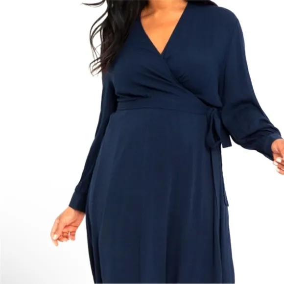 NWT Eloquii Navy/Purple Tulip Hem True Wrap Dress Size 14/16