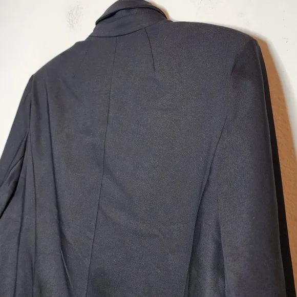 NWT Lane Bryant black blazer. Single button Size 18. Cotton/poly/spandex.
