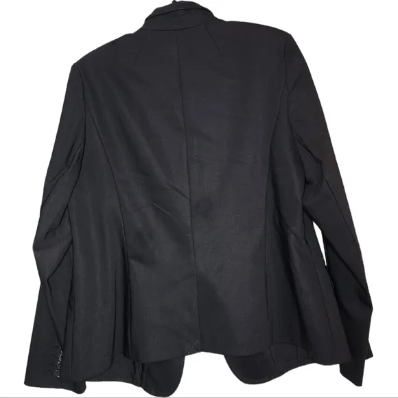 NWT Lane Bryant black blazer. Single button Size 18. Cotton/poly/spandex.
